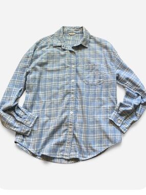 Aeropostale Light Blue Plaid Button-Down Shirt Medium